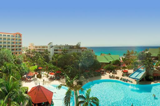 Sonesta Maho Beach Resort (Hotel) 